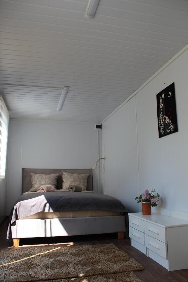 Hotel Uki Puhkekuela Pärnu Exteriér fotografie