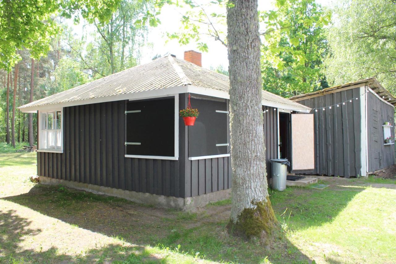Hotel Uki Puhkekuela Pärnu Exteriér fotografie