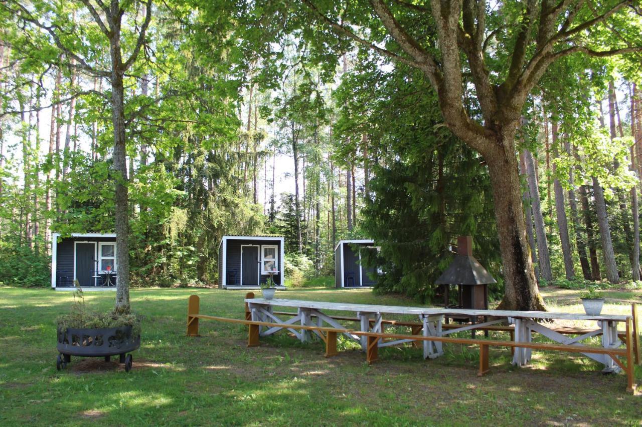 Hotel Uki Puhkekuela Pärnu Exteriér fotografie