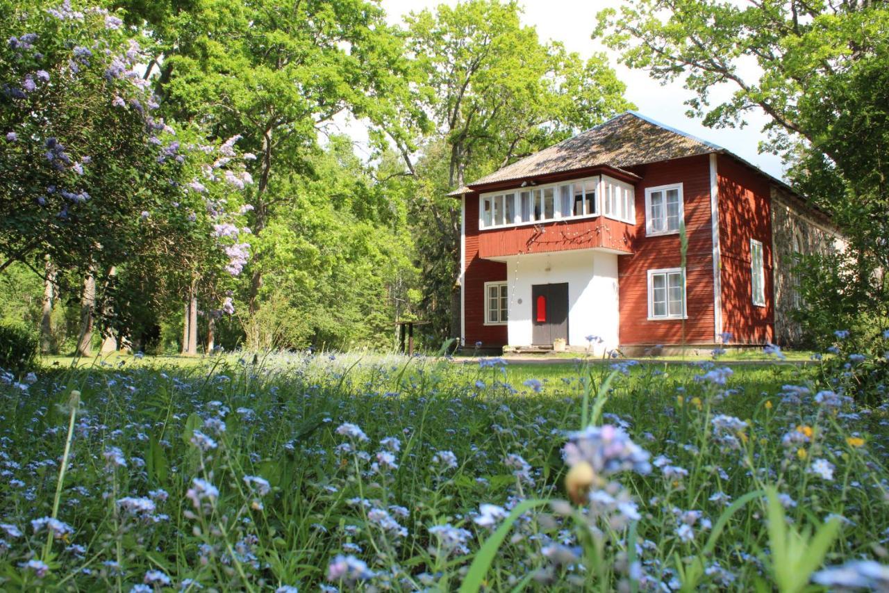 Hotel Uki Puhkekuela Pärnu Exteriér fotografie